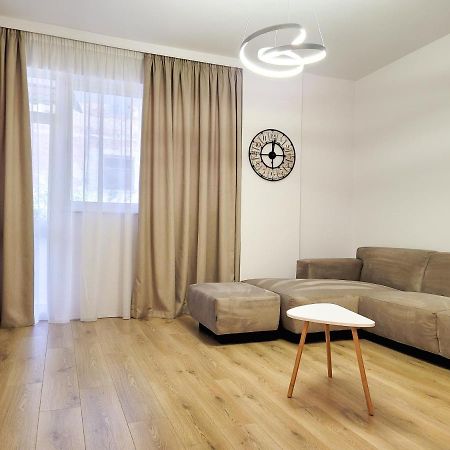Urban Nest On Boulevard 티라나 외부 사진