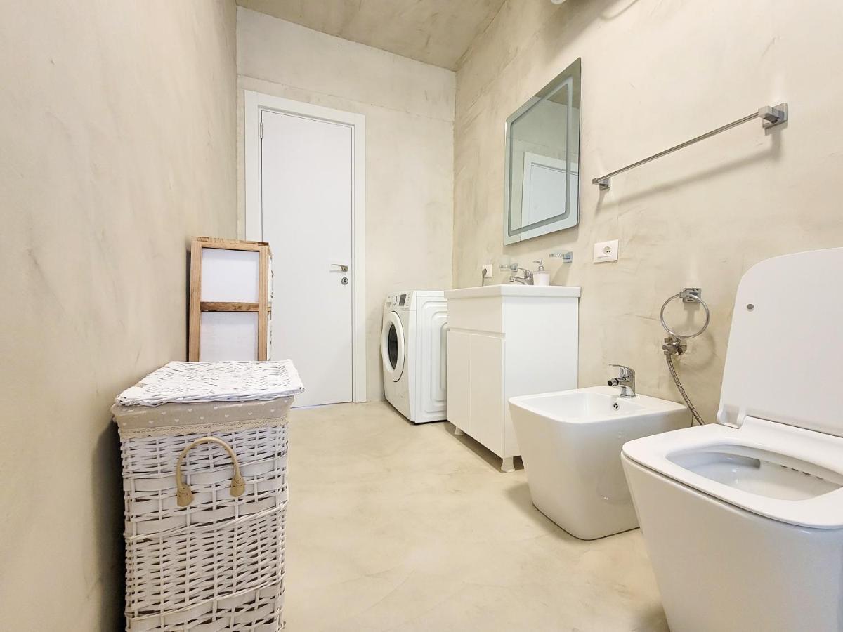 Urban Nest On Boulevard 티라나 외부 사진