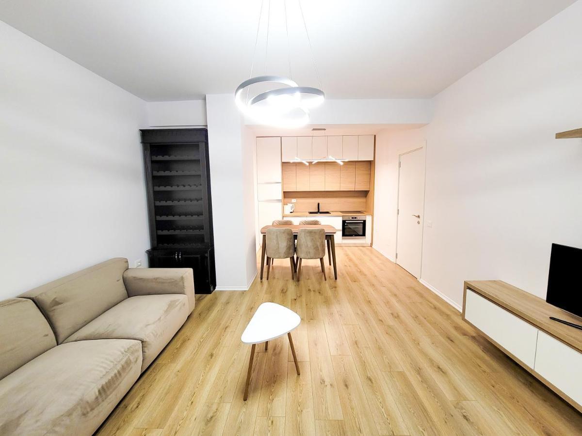Urban Nest On Boulevard 티라나 외부 사진